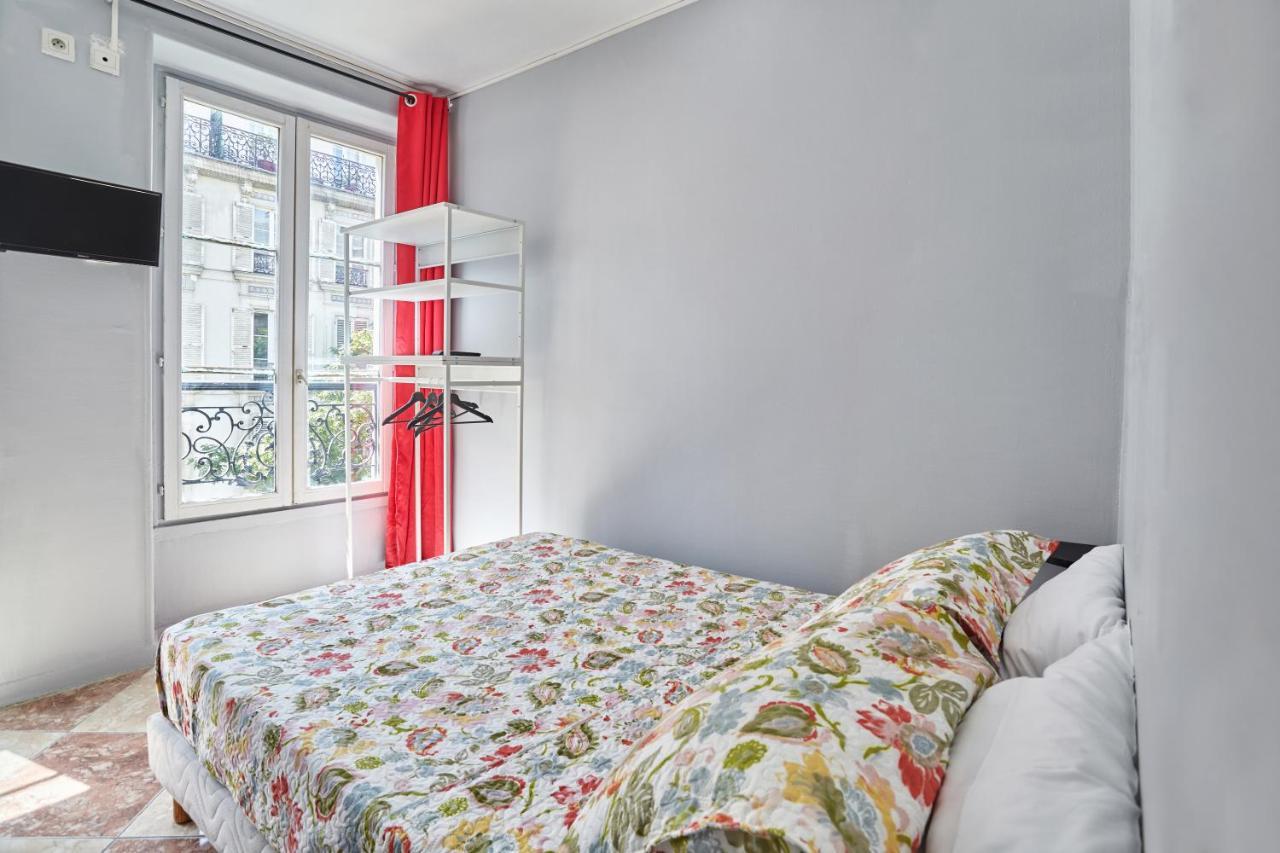 Le Petit Borda Hotel Paris Exterior photo