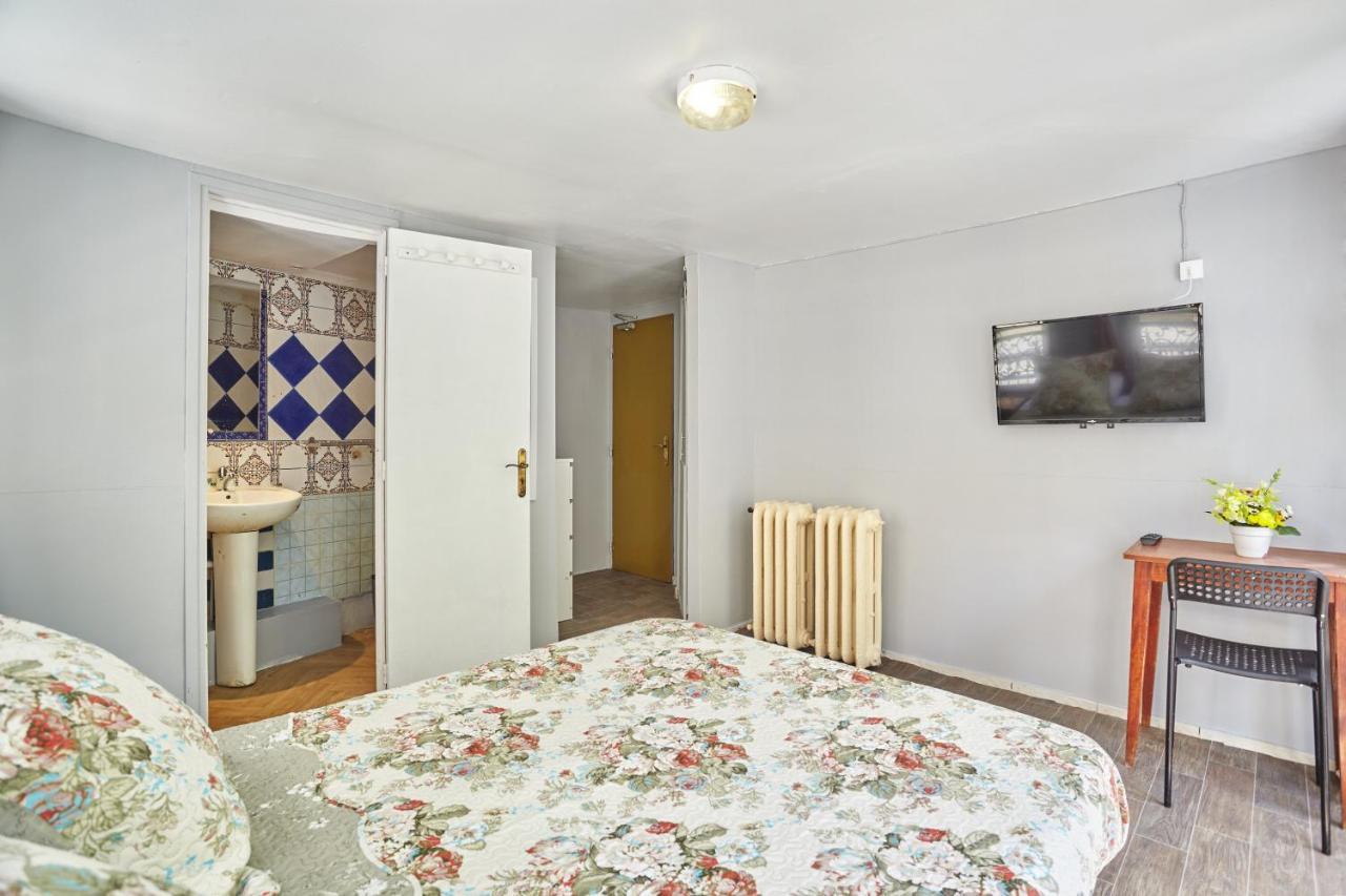 Le Petit Borda Hotel Paris Exterior photo